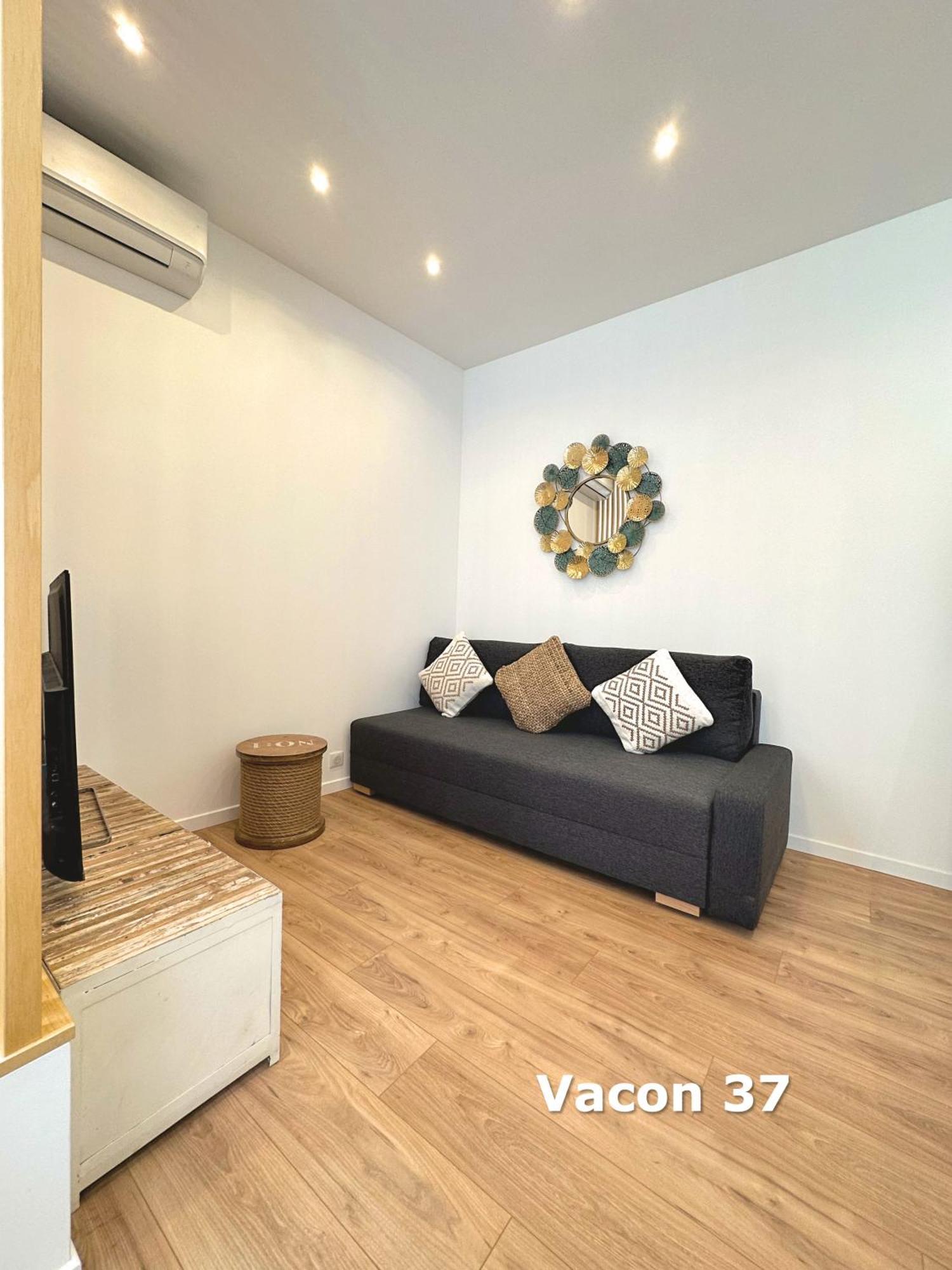 Du Vieux Port Apart-hotel 4*