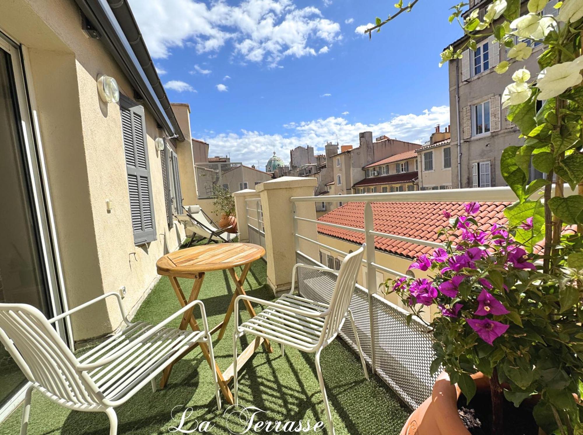 Du Vieux Port 4*