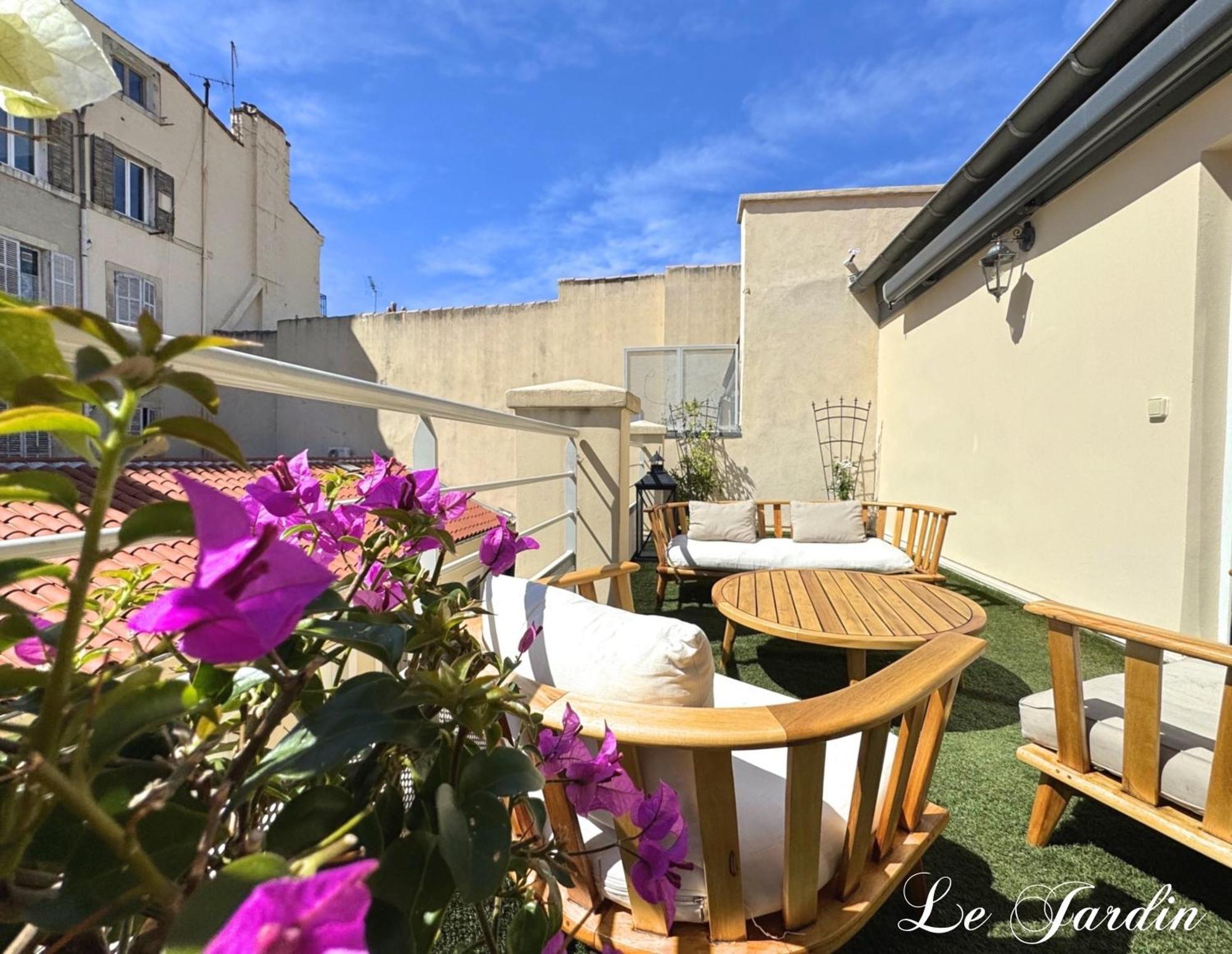 Du Vieux Port Apartahotel 4*