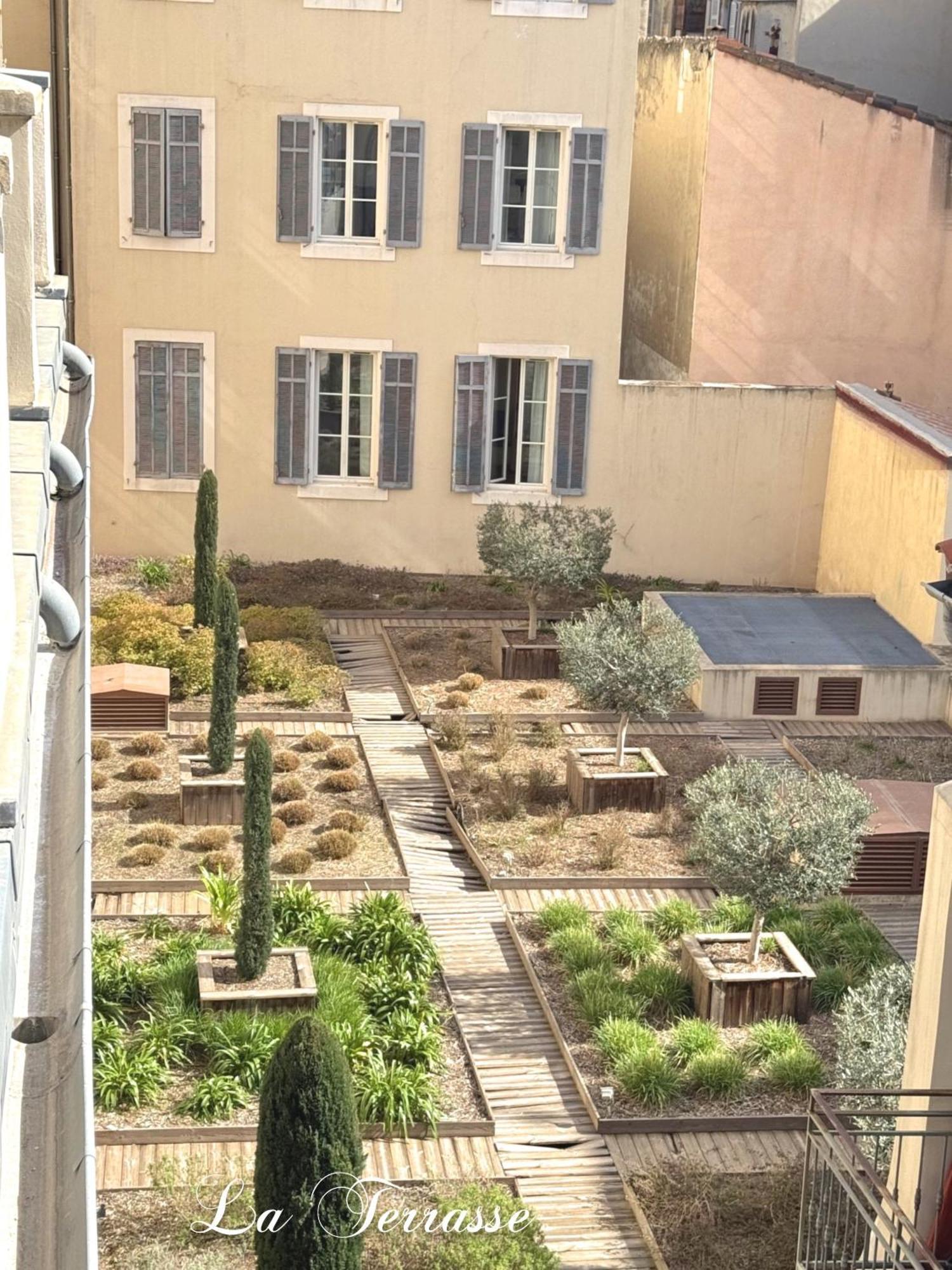Aparthotel Du Vieux Port 4*